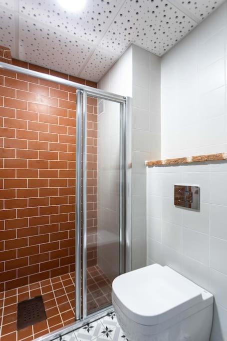 Atico Con Terraza Y Vistas Al Mar. Apartamento *