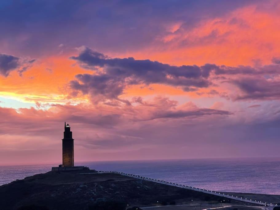 Atico Con Terraza Y Vistas Al Mar. Apartamento Corunha